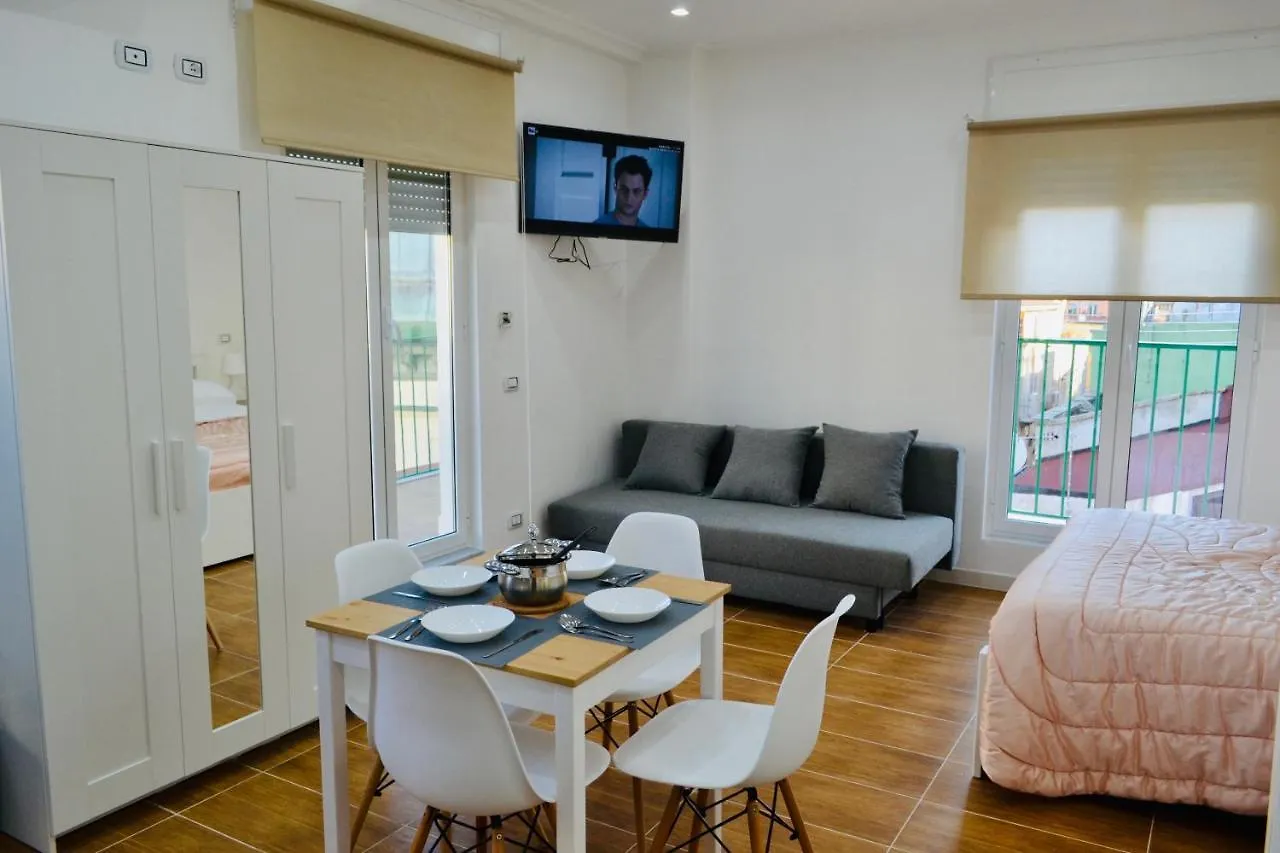 Toledo Penthouse Appartement Napels 0*,  Italië