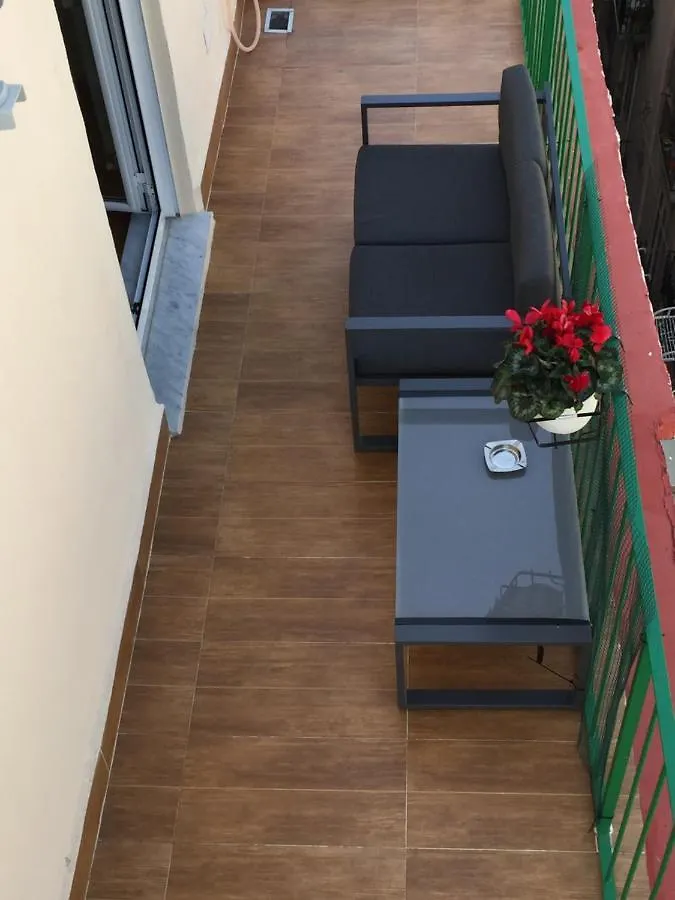 Toledo Penthouse Daire Napoli 0*,